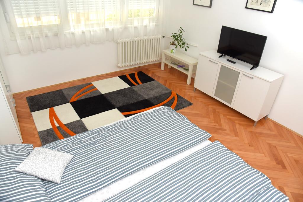 Apartmani Vedmar ซาเกร็บ ภายนอก รูปภาพ