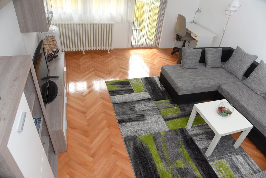 Apartmani Vedmar ซาเกร็บ ภายนอก รูปภาพ